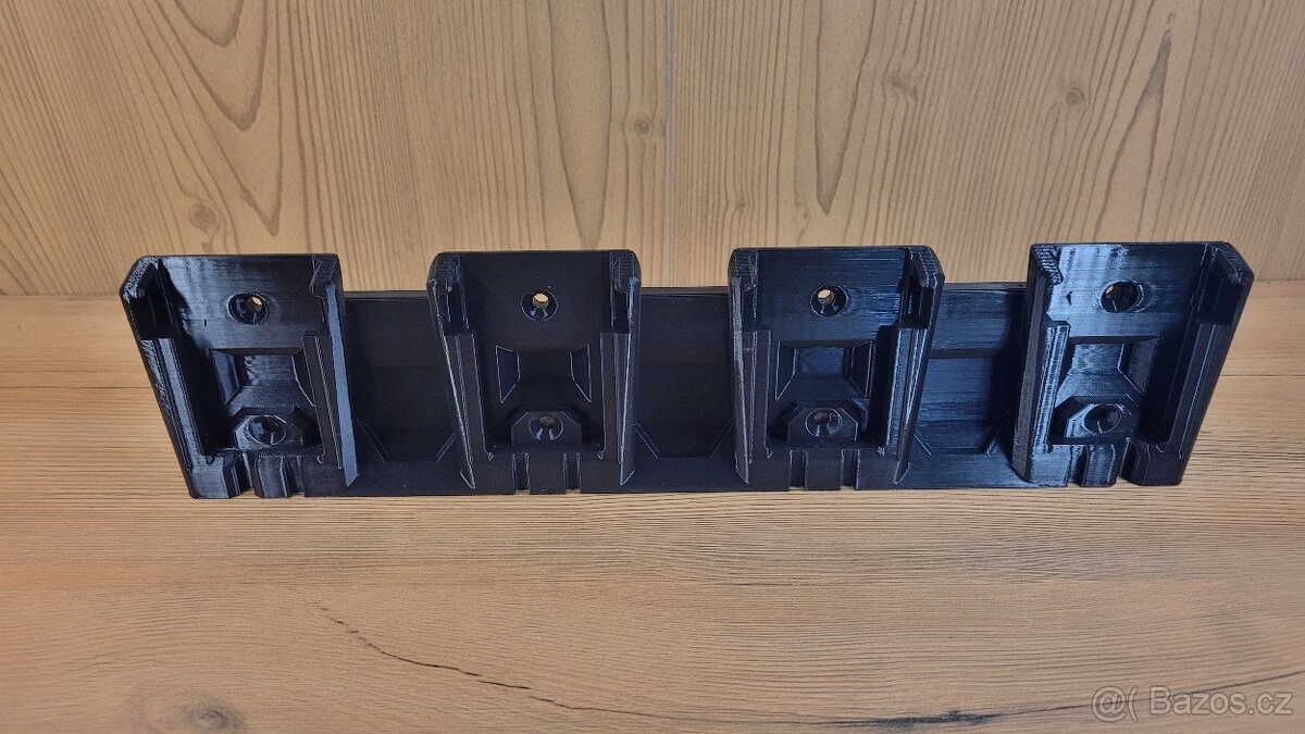 Milwaukee 18v držák baterie - 2