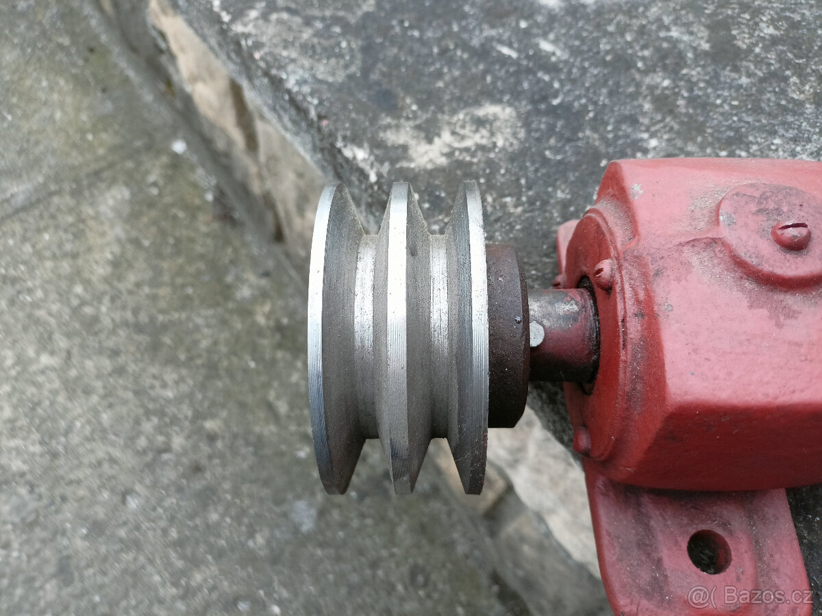 Hřídel cirkulárky - 2