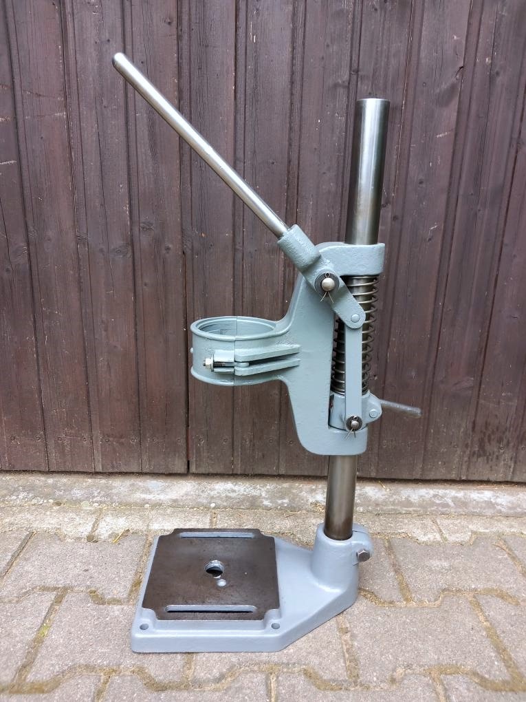 Stojan na vrtačku - 2