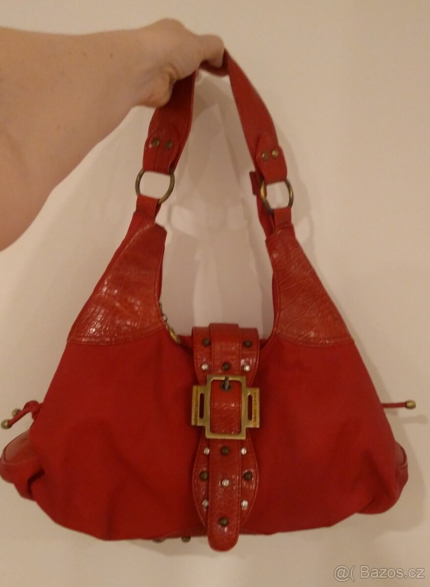 Tmavě červená kabelka - 2