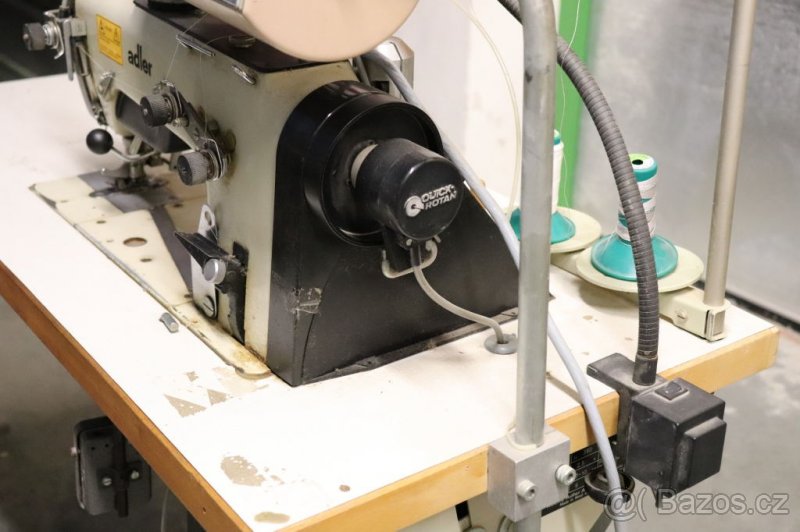 Šicí stroj Adler - 2