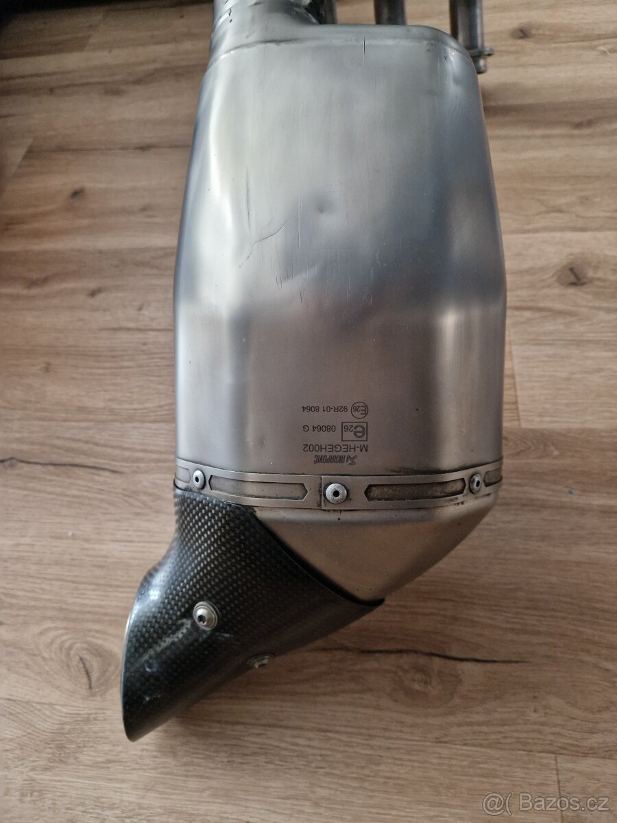 Yamaha MT 09 Akrapovič - 2