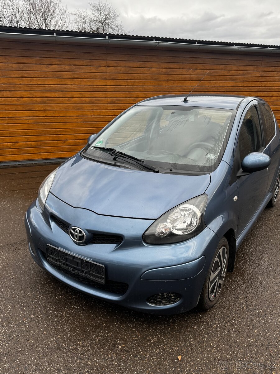 Toyota Aygo - 2