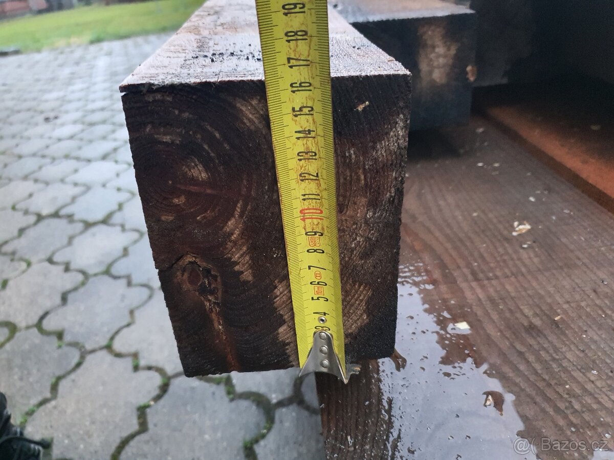 Dřevěné trámy - 2