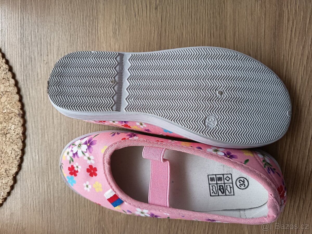 Cvičky - jarmilky - nové - 2