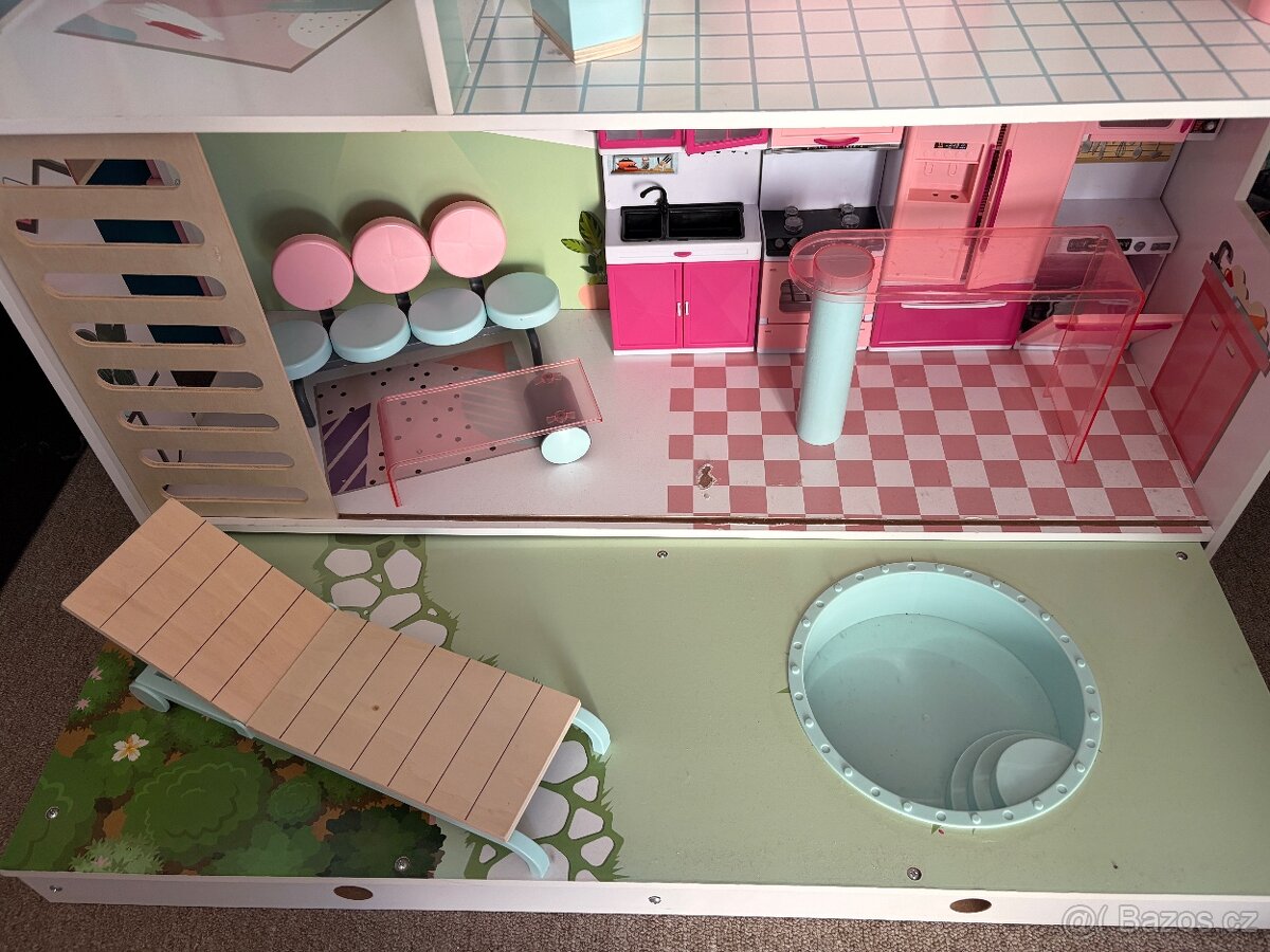 Domeček pro panenky - 2