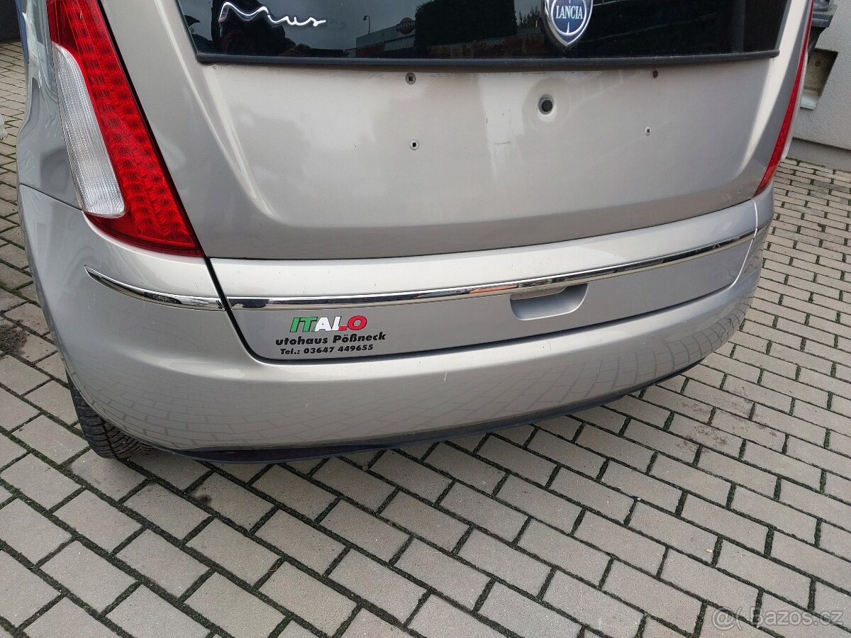 Lancia Musa 2011 - 2