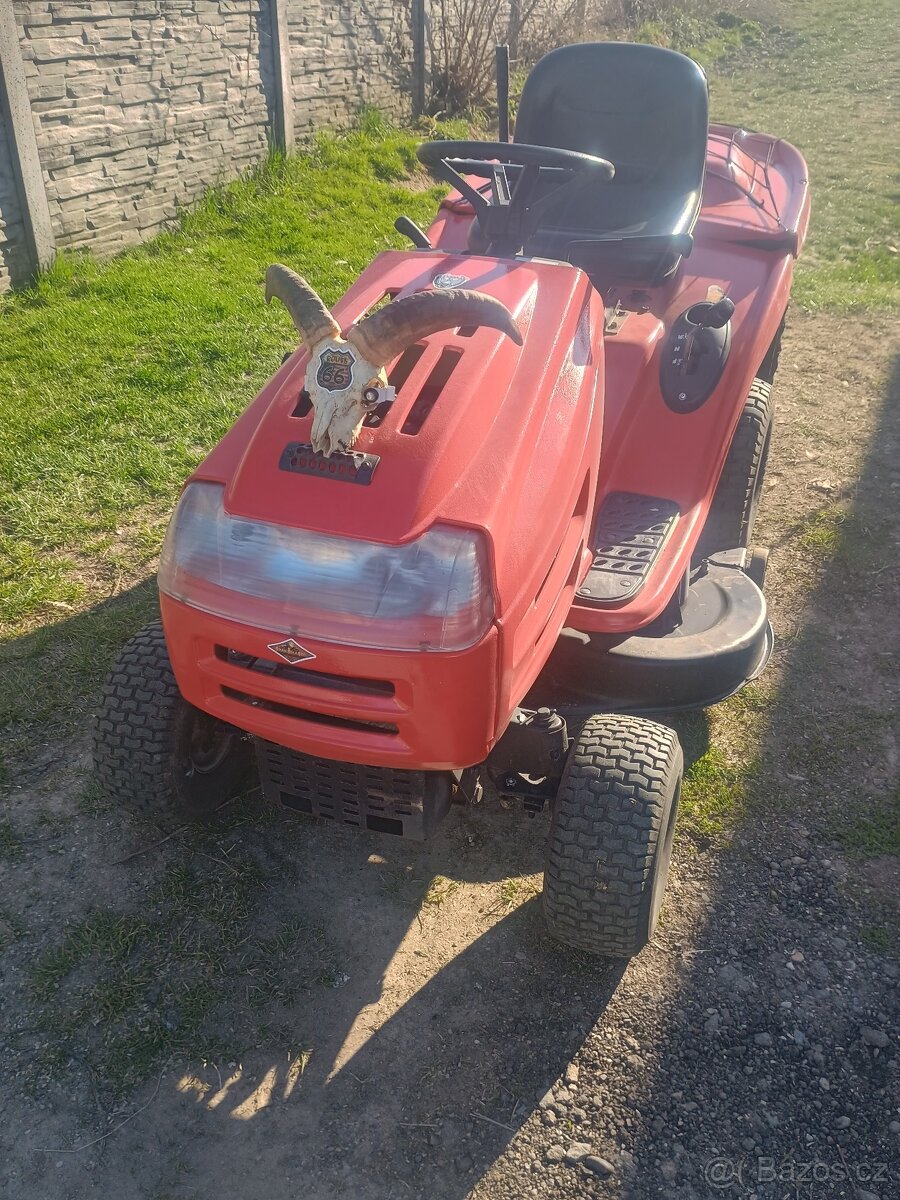 Zahradní traktor dvouvalec - 2