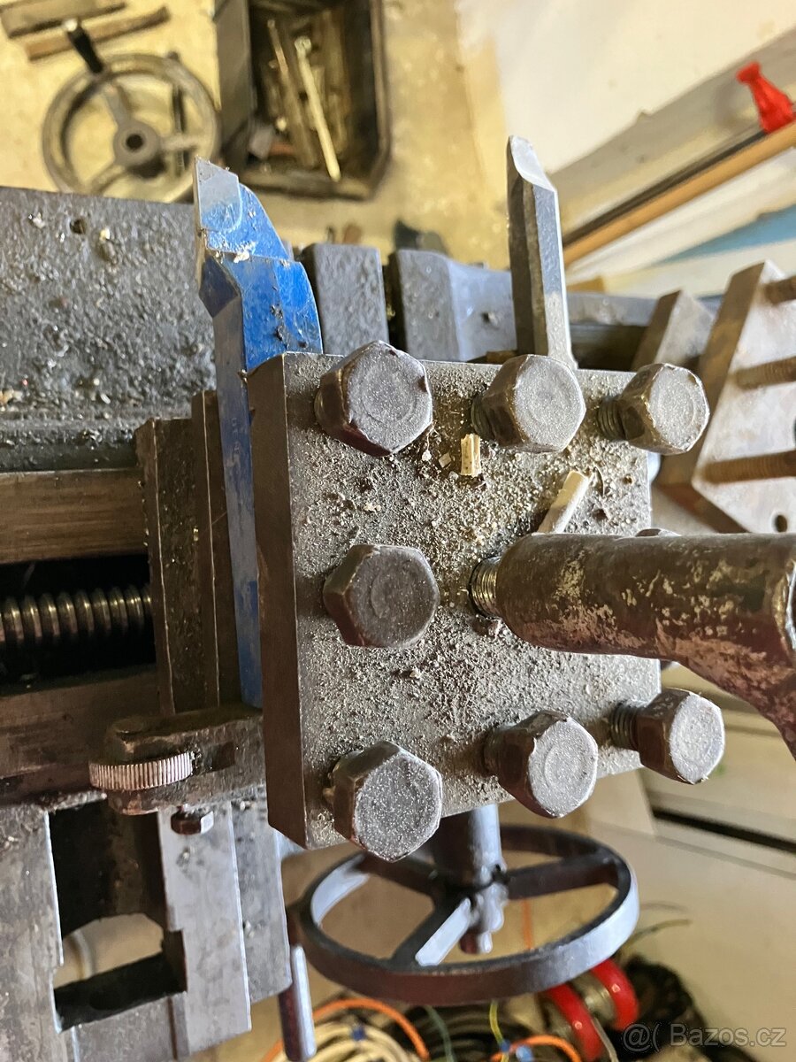 Soustruh na železo - 2