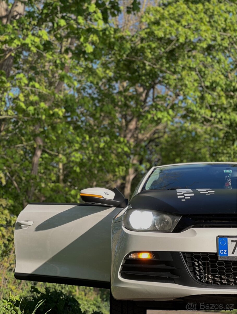 Volkswagen Scirocco III - 2
