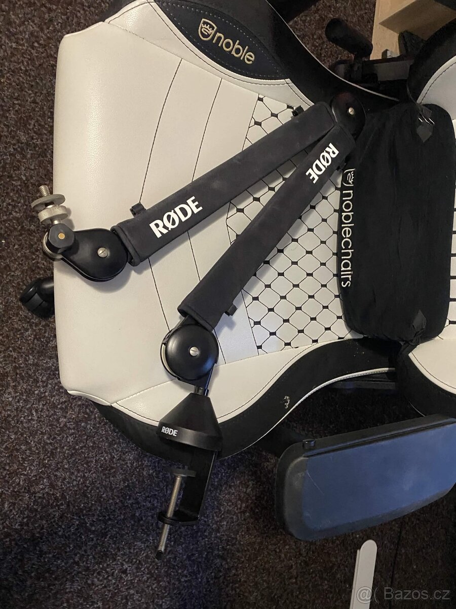 SHURE MV7X + RODE PSA1+, VOCASTER ONE - 2