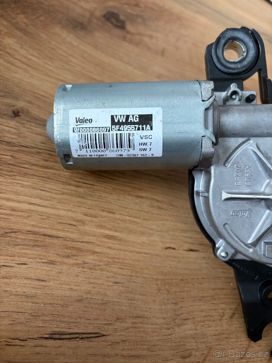 Zadní motor stěrače 5F4955711A - 2