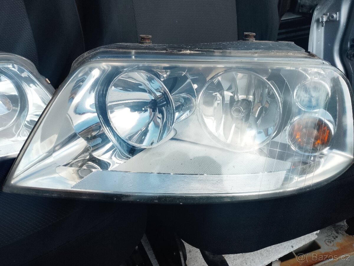 Přední světla VW Sharan rv 2001 - 2