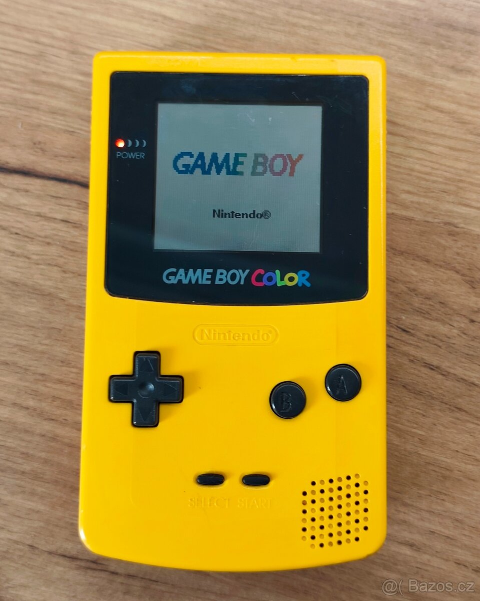 Gameboy color a herní kazeta 32v1 - 2