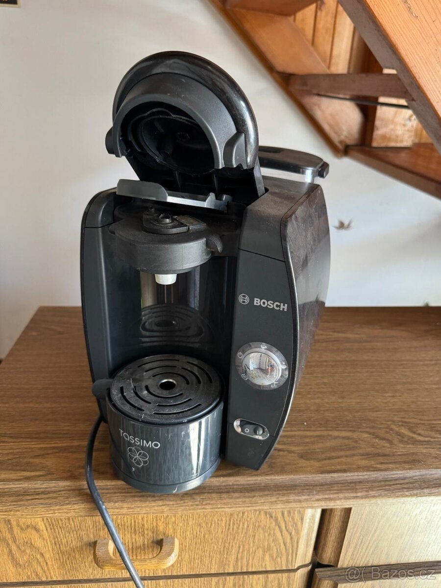 Kávovar na kapsle Bosch Tassimo TAS4012EE - 2