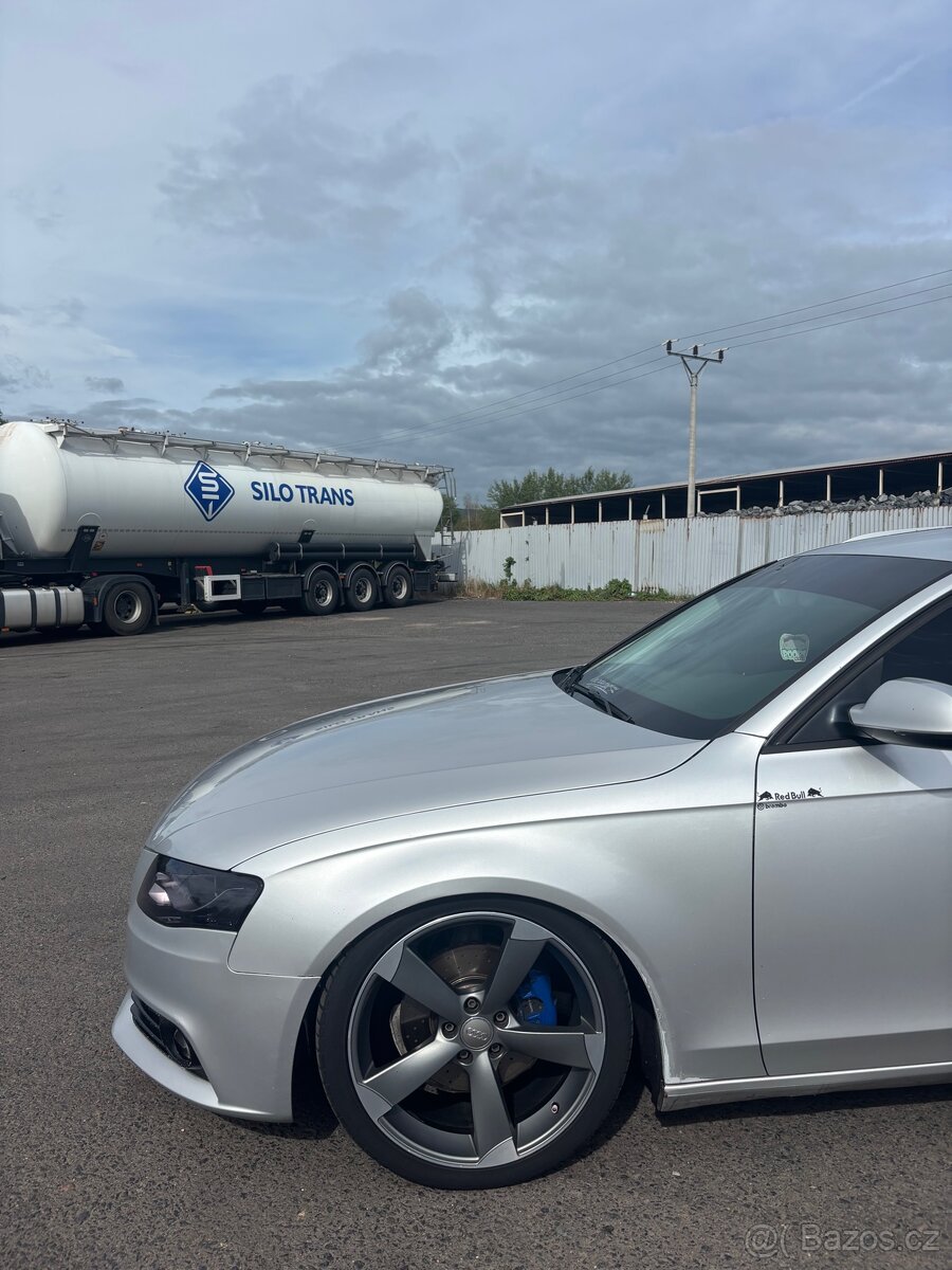 audi a4 b8 2.0tdi 125kw - 2