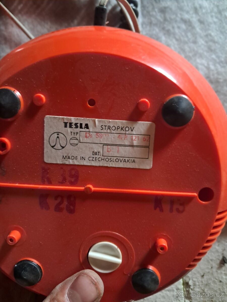 Retro telefon Tesla - 2