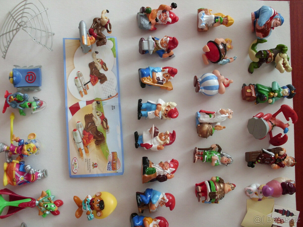 figurky z Kinder - 2