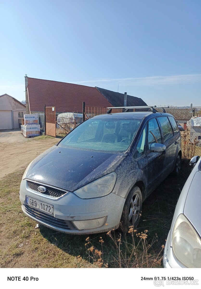 Prodám náhradní díly Ford Galaxy - 2
