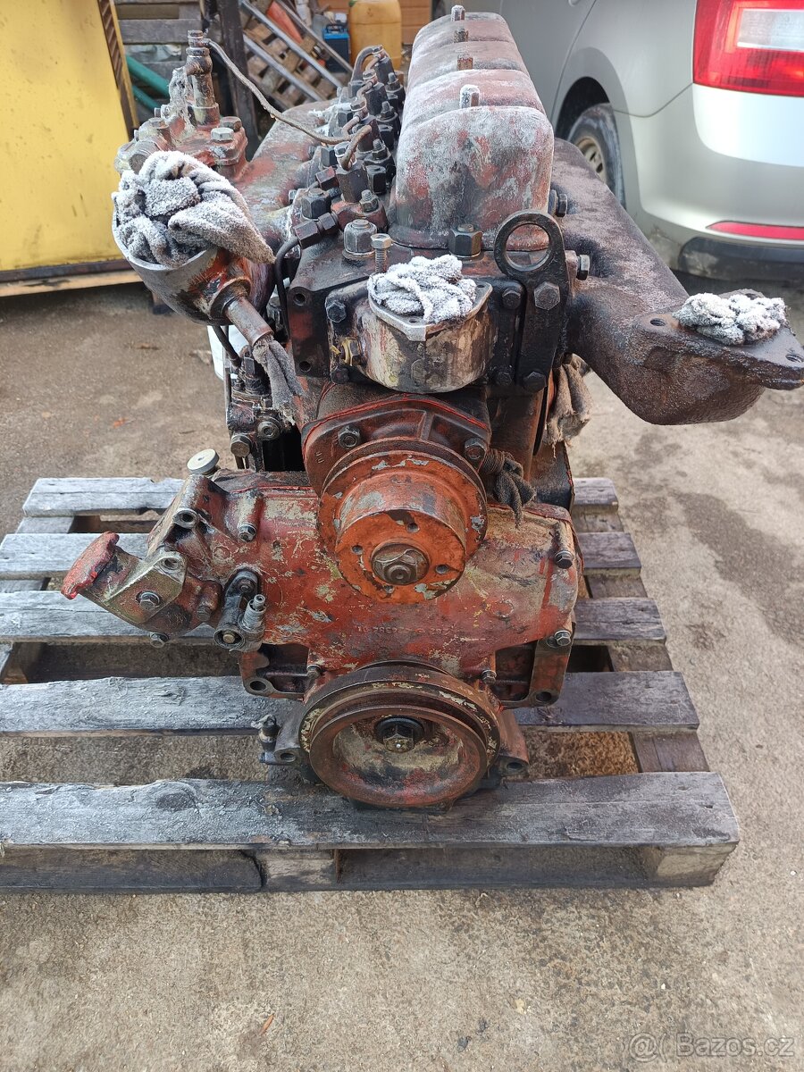 Prodám motor Zetor Crystal lkt 8001 po Go - 2