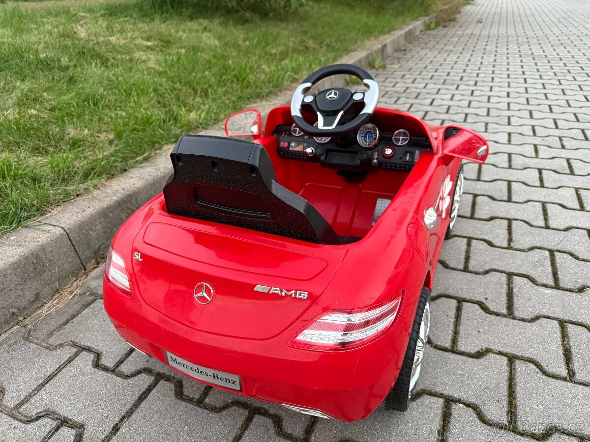 Elektrické autíčko 3-5 let - 2