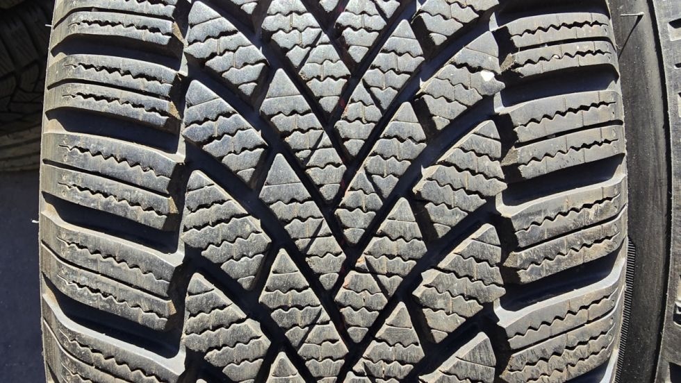 Zimní pneu 205/60/16 Bridgestone - 2