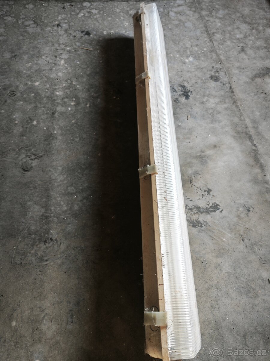 Zářivkové svítidlo - 2