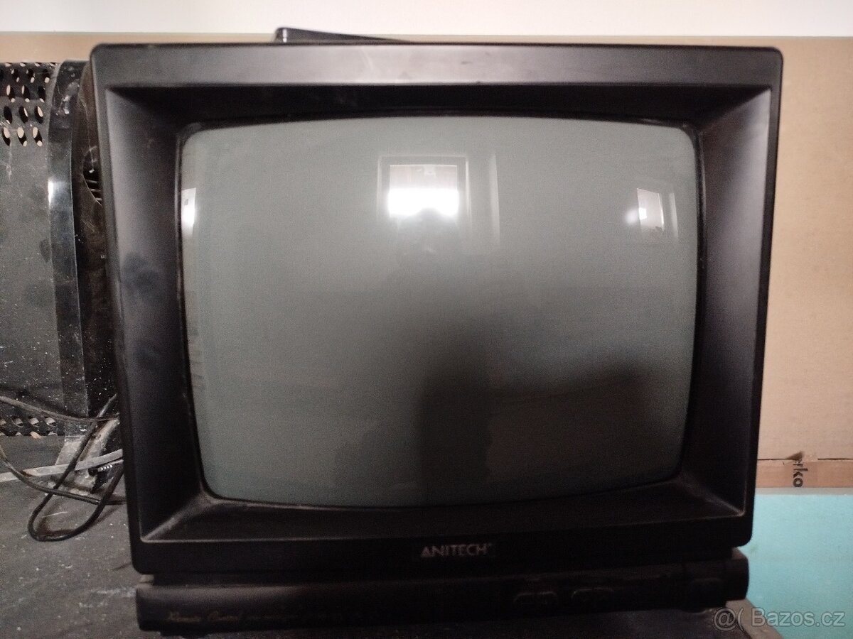 Retro televize Anitech - 2