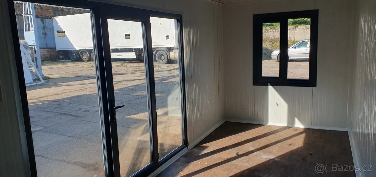 Buňka s francouzskými okny - AKCE - 2