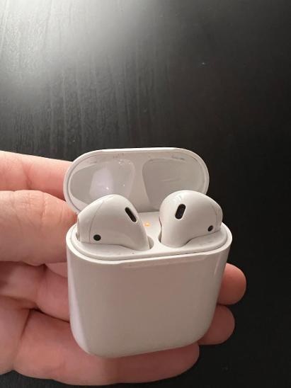 Apple Airpods 2019 - 2