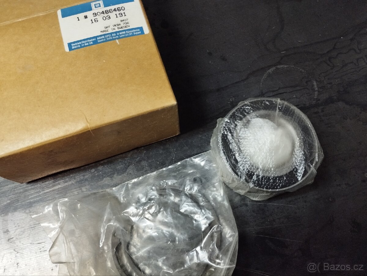 Opel Calibra - ložisko kola - 2