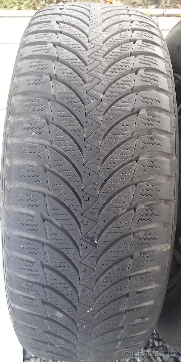 R16 215/60 zimní ford 5x108 - 2