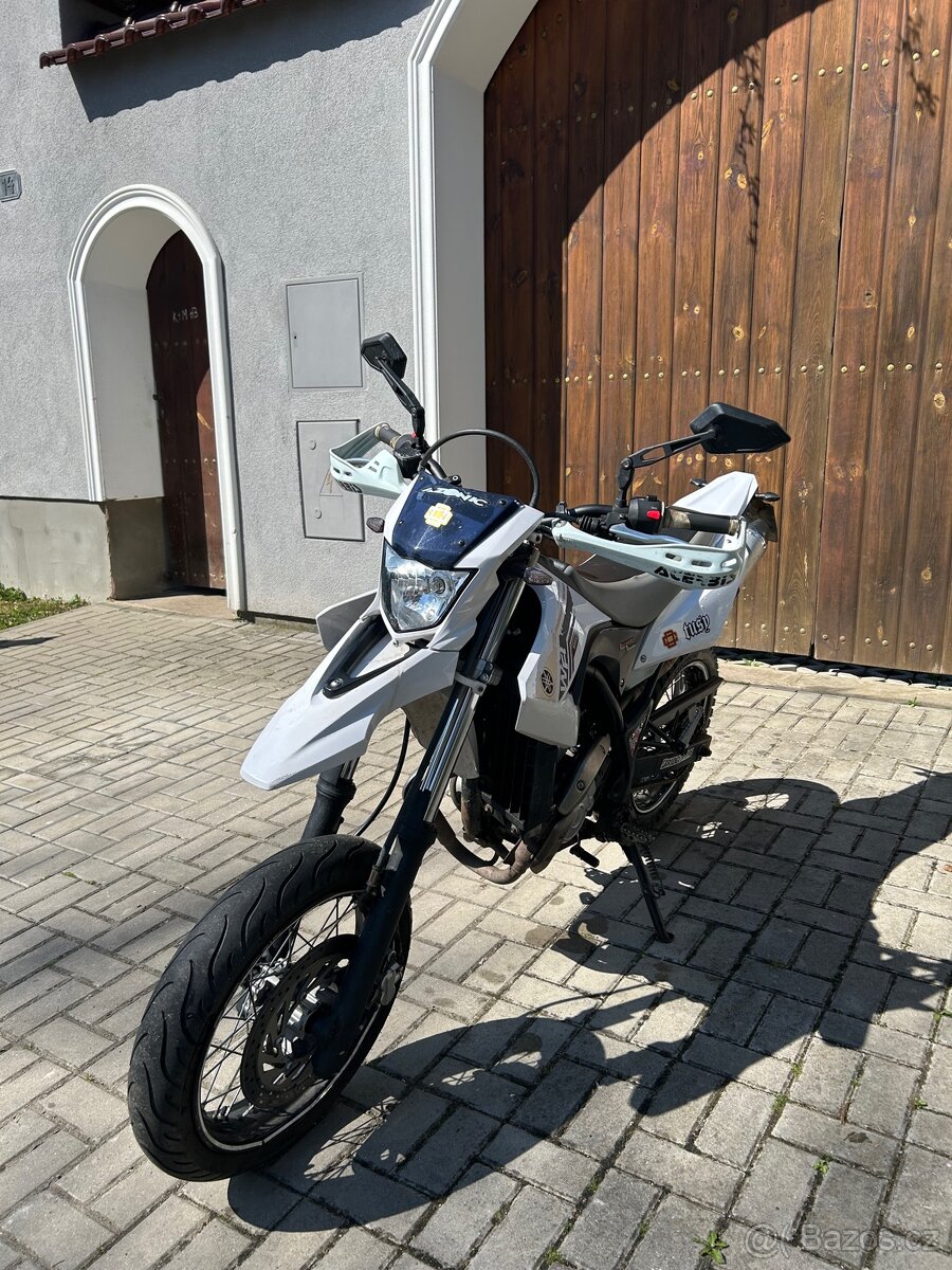Yamaha WR125X