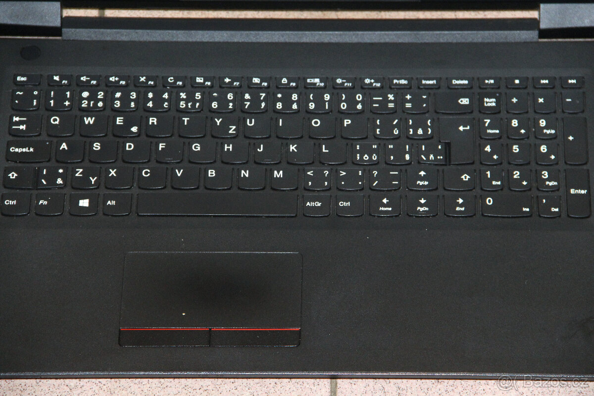 Notebook Lenovo V110-15IAP, 15,6 " 4GB / 1 TB / W10 - 2