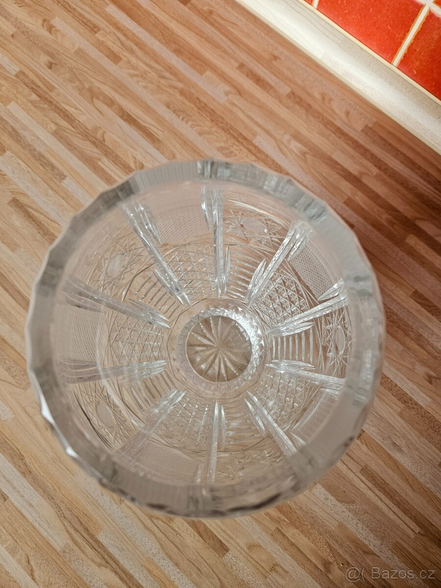broušená váza Bohemia Crystal - 2