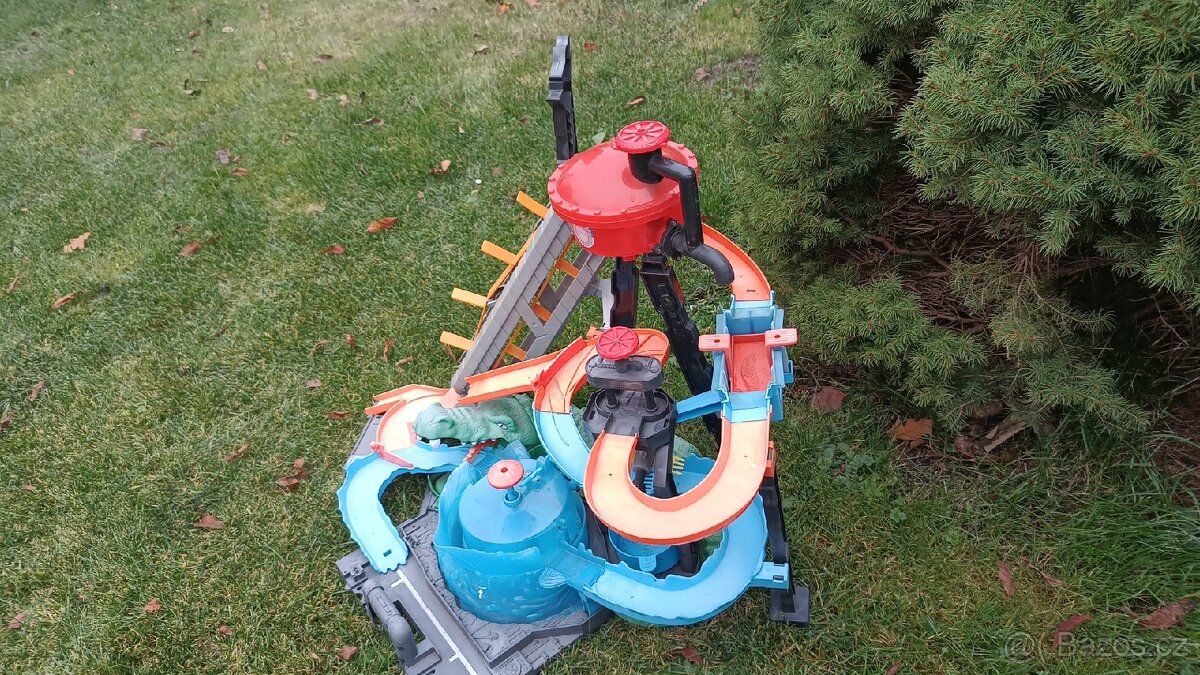 Hot Wheels Autodráha Krokodýlí útok - 2