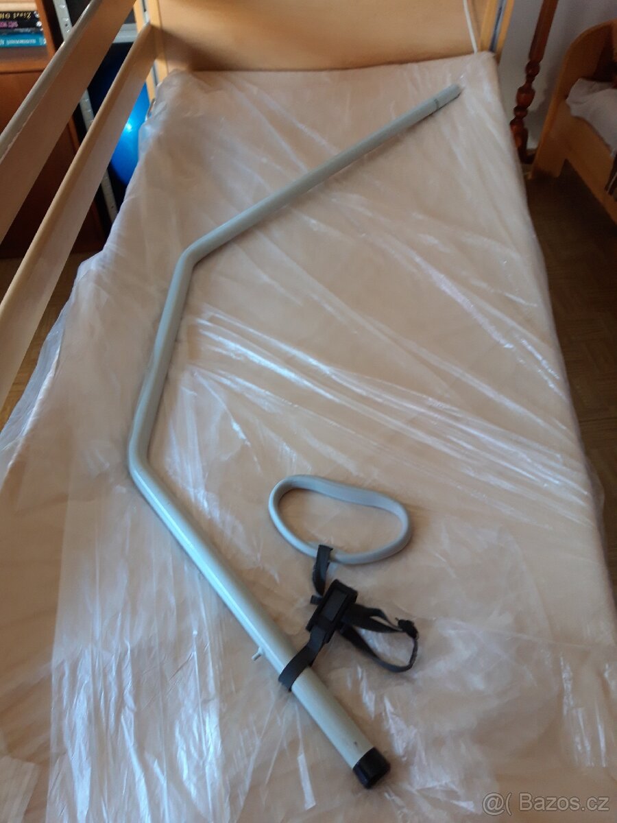 Zdravotní polohovaci postel - 2