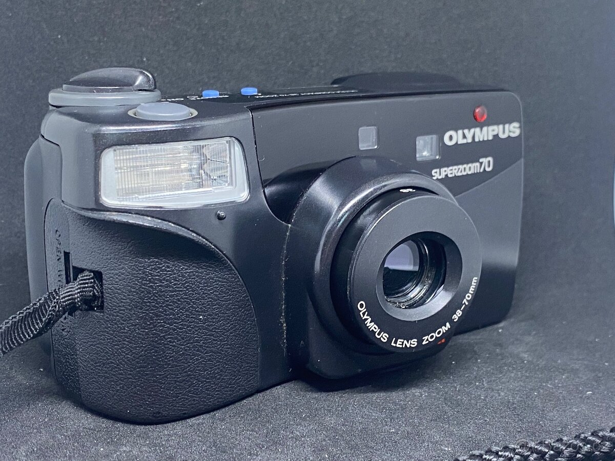 📸 OLYMPUS UltraZoom 70 - 2