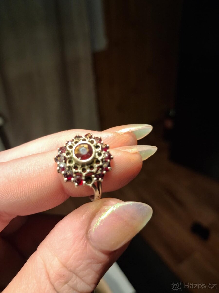 Náhrdelník a prsten Česky Granát - 2