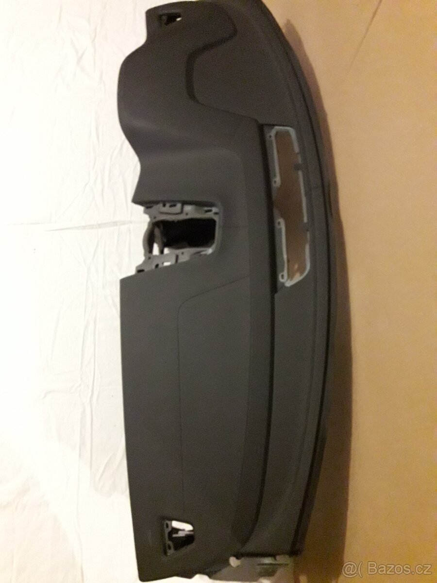 Palubní deska VOLVO XC 60 - 2