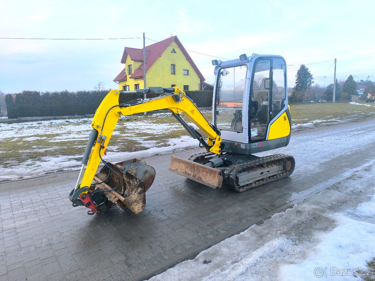 Wacker neuson mini bagr et24 1650 mtg - 2