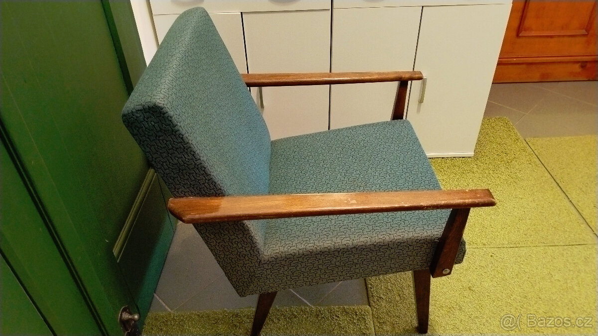 Retro staré křeslo - 2