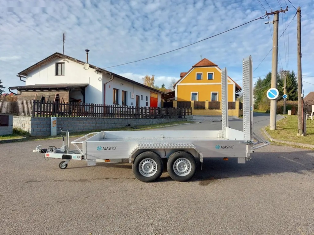 celohliníkový přepravník bagrů - 2