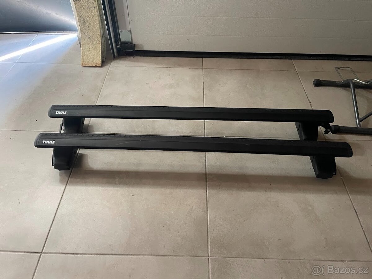 Strešný nosič - priečniky Thule Audi A4 B8. 2015-2018 - 2