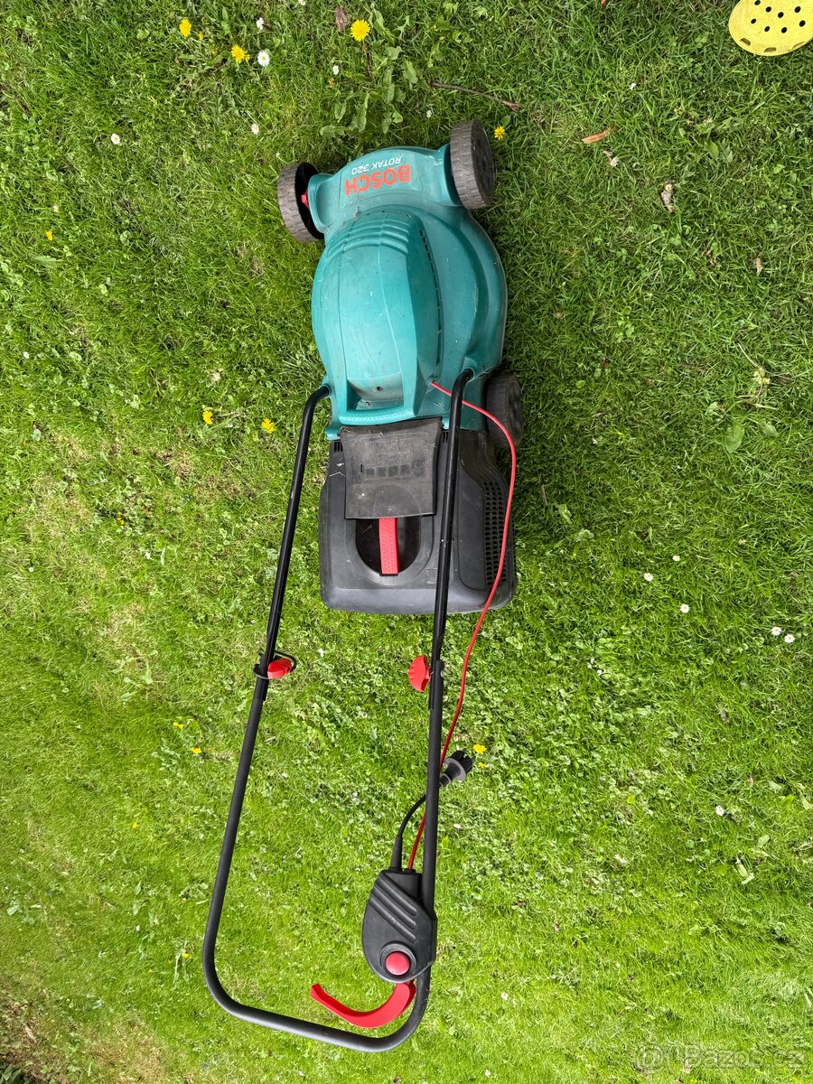 Sekačka Bosch ROTAK 320 - 2