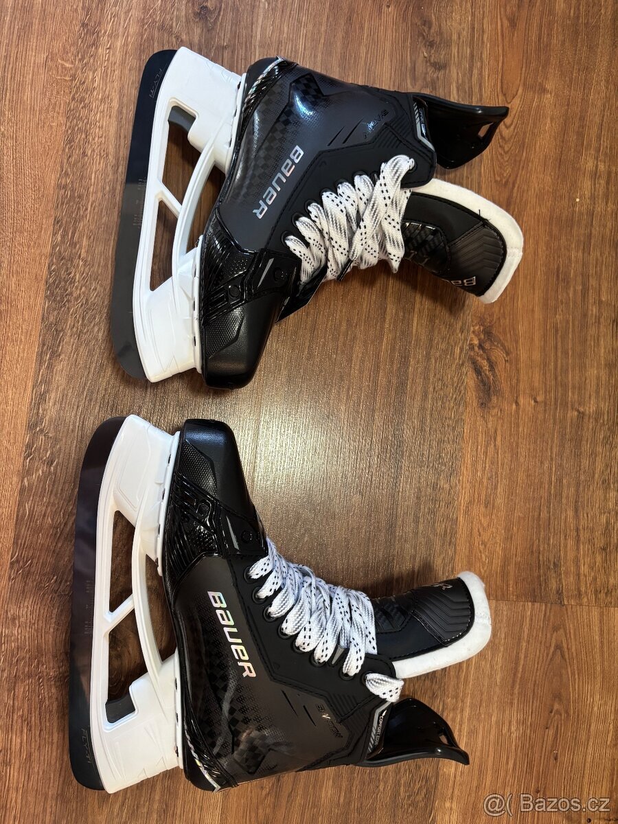 Prodám nové brusle Bauer Supreme Shadow SR vel. 8 FIT 3 - 2