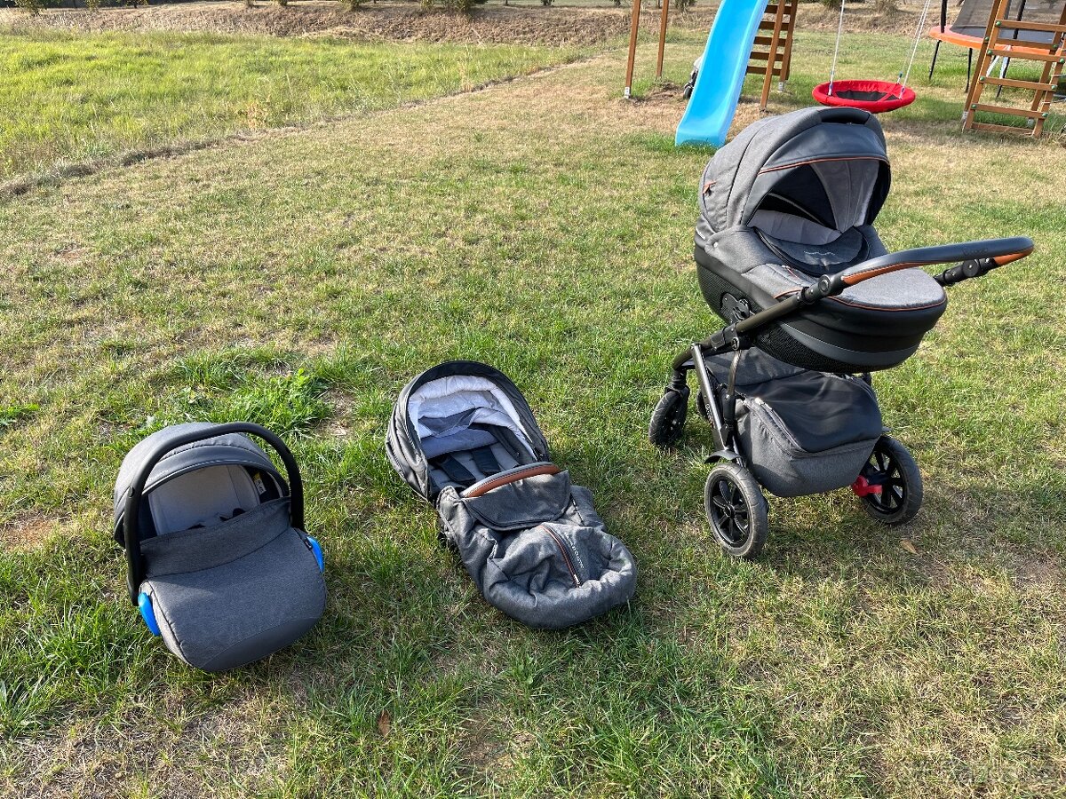 Kočárek trojkombinace + isofix - 2