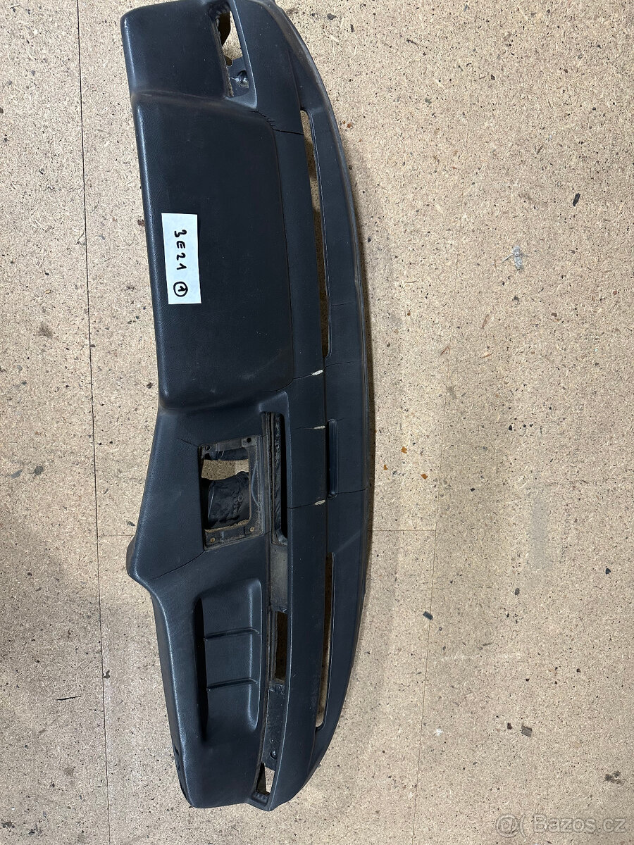Palubni deska BMW 3 E21 posledni kus original - 2