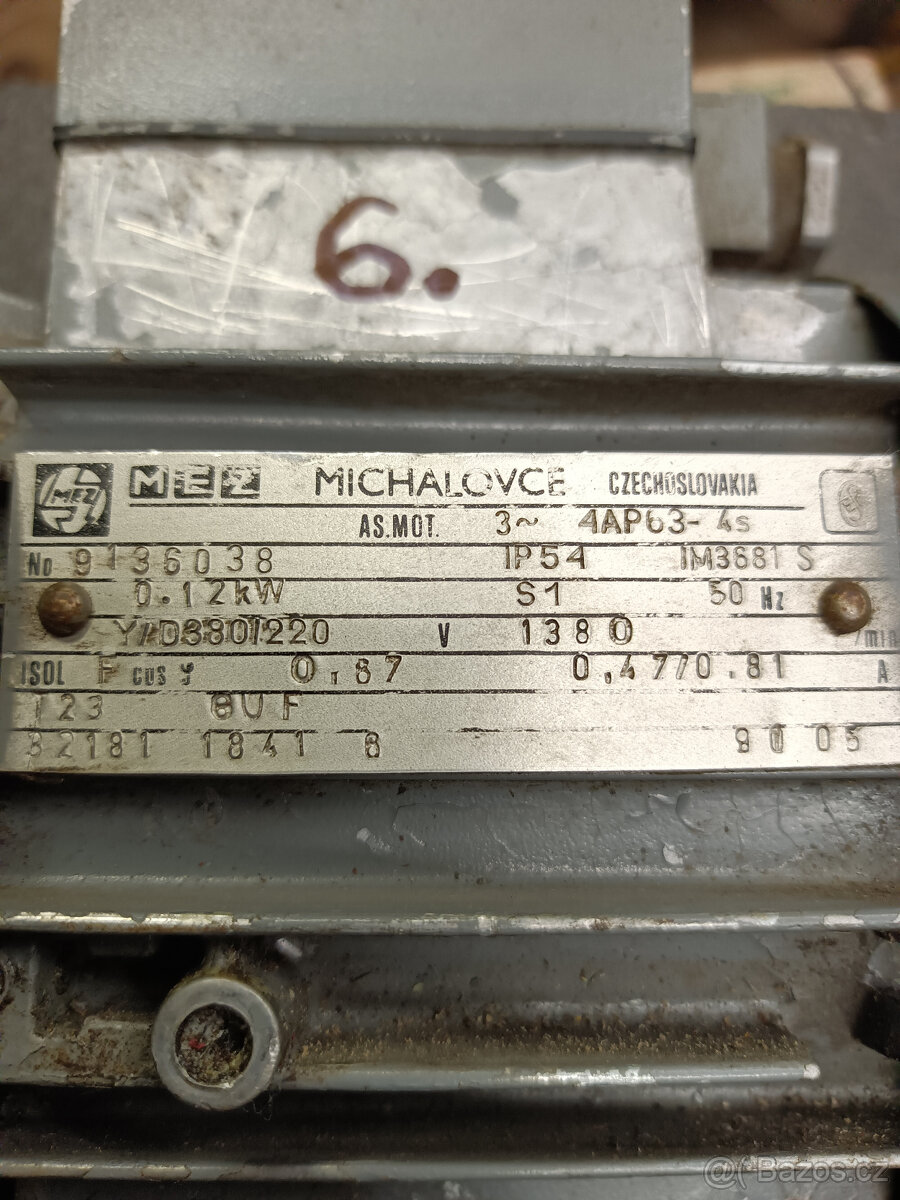 elektromotor s převodovkou - 2