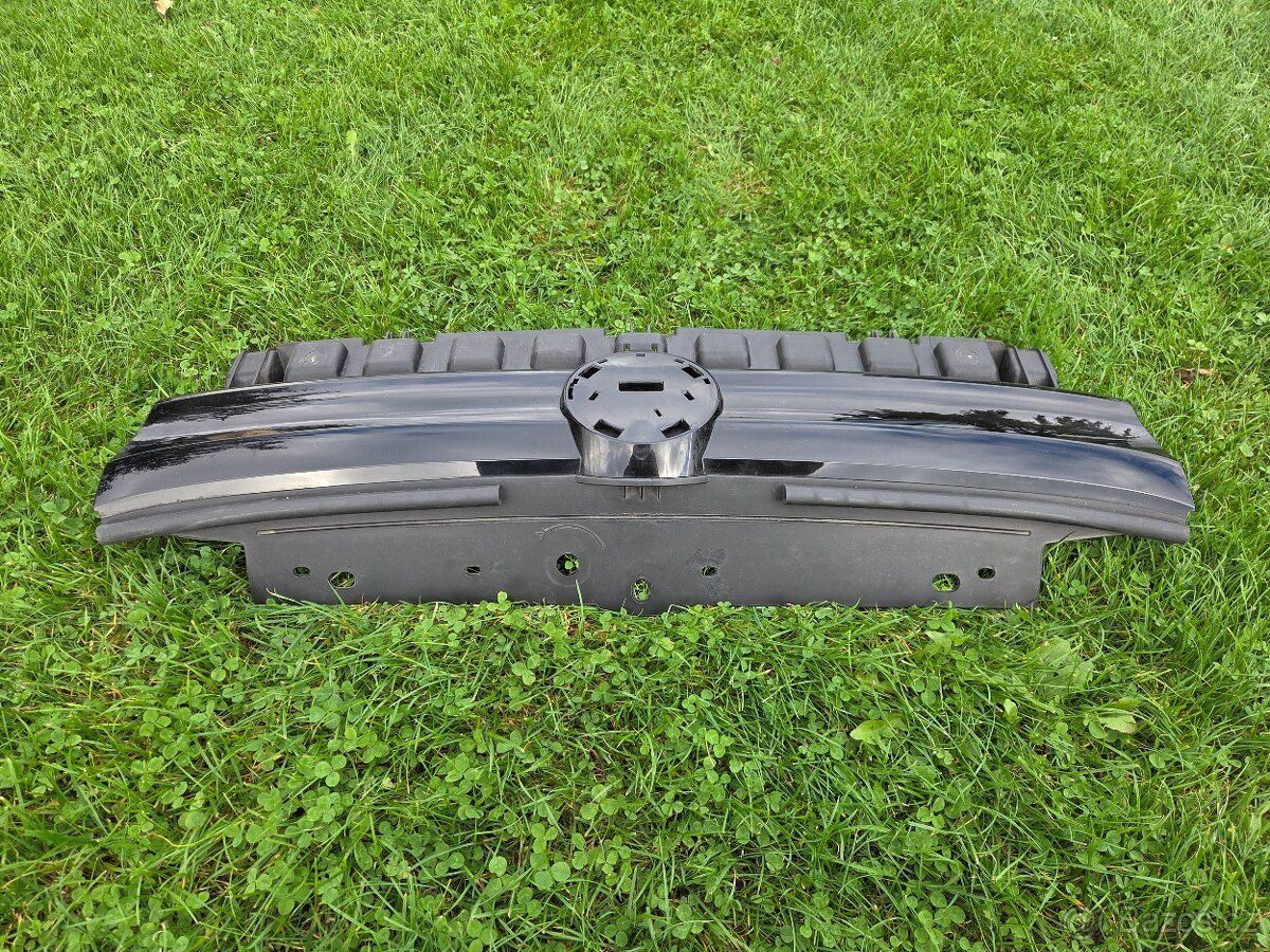 Maska/mřížka Volkswagen Caddy 5 - 2